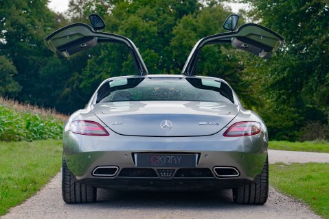 Mercedes-Benz SLS AMG 34