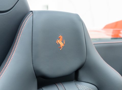 Ferrari 488 SPIDER 16