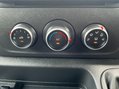 Renault Master ENERGY 35 Business Luton 2dr Diesel Manual FWD LWB Euro 6 (s/s) Tail Lift 19