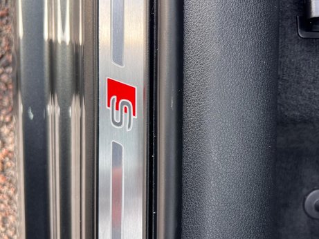 Audi A3 1.5 TFSI CoD Black Edition Sportback S Tronic Euro 6 (s/s) 5dr 78