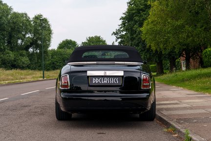 Rolls-Royce Phantom Drophead Coupé 9