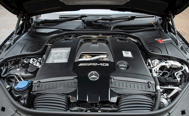 Mercedes-Benz S63 AMG Coupe 26
