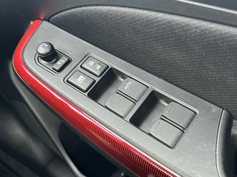 Suzuki Swift SPORT BOOSTERJET MHEV 37