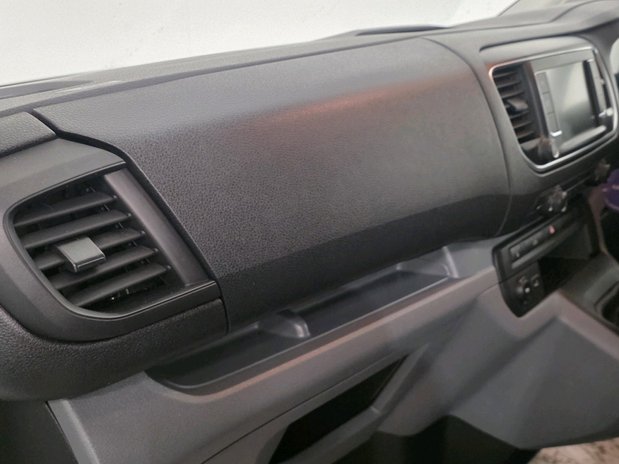 Vauxhall Vivaro L2H1 F2900 DYNAMIC S/S 14