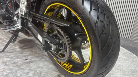 Yamaha FZ ONLY 16K CUSTOM 600CC NAKED BIKE NEW MOT WARRANTY 42