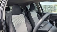 Toyota Yaris 1.5 VVT-h Design Hatchback 5dr Petrol Hybrid E-CVT Euro 6 (s/s) (100 ps) 19