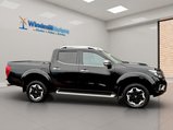 Nissan Navara 2.3 dCi Tekna Auto 4WD Euro 6 4dr 3