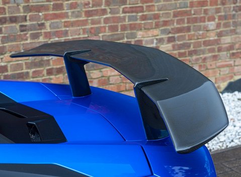 Lamborghini Aventador SV LP 750-4 Coupe 31