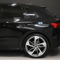 Audi A3 2.0 A3 Sportback 35 TDI S Line Edition 1 Semi-Auto 5dr 1