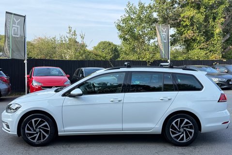 Volkswagen Golf MATCH TDI DSG - VAT Q - APPLE CAR PLAY -ADAPTIVE CRUISE -ROOFBARS 9