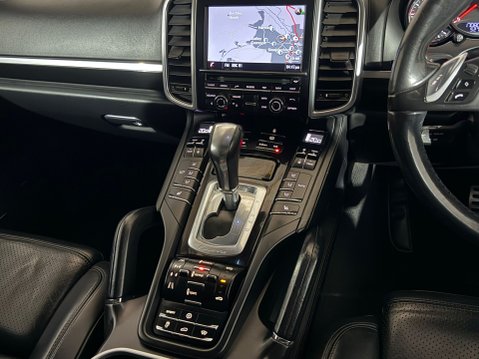 Porsche Cayenne D V8 S TIPTRONIC S 14