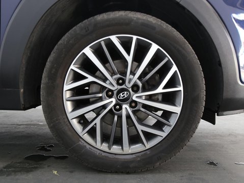 Hyundai TUCSON 1.6 GDi Premium Euro 6 (s/s) 5dr 27
