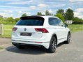 Volkswagen Tiguan 2.0 TDI R-Line Euro 6 (s/s) 5dr 9
