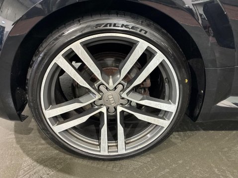 Audi TT 2.0 TFSI S line Euro 6 (s/s) 3dr 32