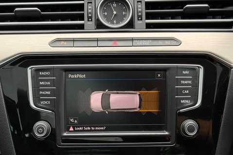 Volkswagen Passat GT TDI BMT ESTATE -£20 ROAD TAX - PAN ROOF -APPLE CARPLAY -DEMO+1 OWNER 49