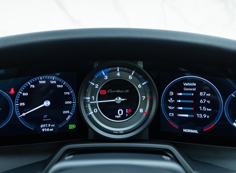 Porsche 911 Turbo S (992) 18