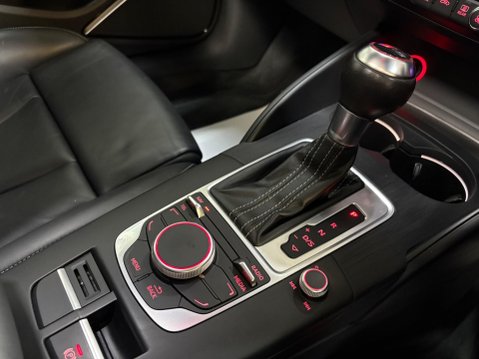 Audi RS3 2.5 TFSI Sportback S Tronic quattro Euro 6 (s/s) 5dr (Nav) 30