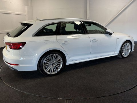 Audi A4 2.0 A4 S Line 35 TFSI Semi-Auto 5dr 5
