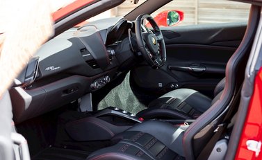 Ferrari 488 Spider 16