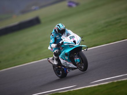 Snetterton Sets the Standard – DART Motorsport Power Cup Season Starts Strong 5