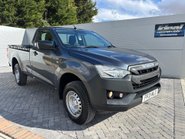 Isuzu D-Max Utility Single Cab 4x4 Pickup 1