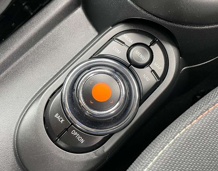 Mini Hatch 1.5 Cooper Classic 3dr 42