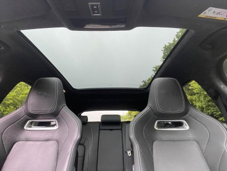 Jaguar F-Pace 2.0 D200 MHEV R-Dynamic HSE Black Auto AWD Euro 6 (s/s) 5dr 13
