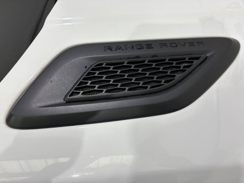 Land Rover Range Rover Sport 3.0 SD V6 Autobiography Dynamic Auto 4WD Euro 6 (s/s) 5dr 61