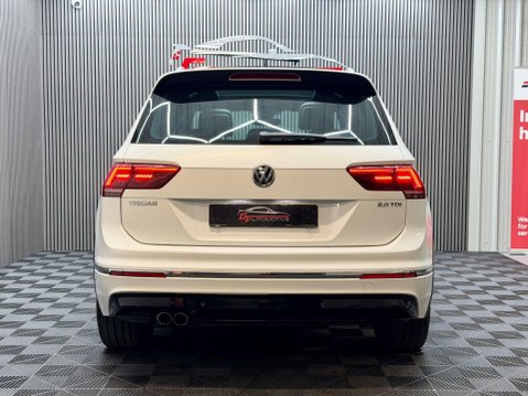 Volkswagen Tiguan 2.0 TDI BlueMotion Tech R-Line Euro 6 (s/s) 5dr 10