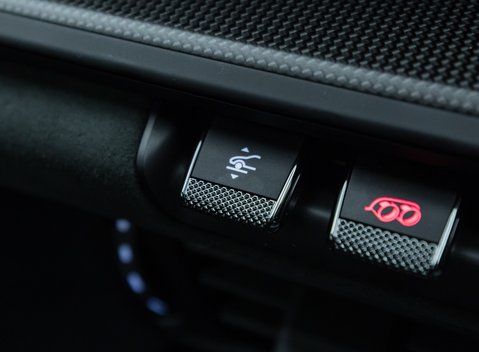 Porsche 911 Carrera 4 GTS (992.2) 24