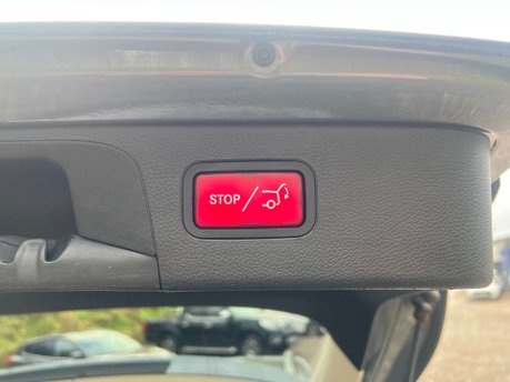 Mercedes-Benz GLC 2.0 GLC 250 Urban Edition 4Matic Auto 4WD 5dr 47