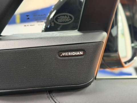 Land Rover Range Rover 3.0 P440e 38.2kWh SE SUV 5dr Petrol Plug-in Hybrid Auto 4WD Euro 6 (s/s) (4 56