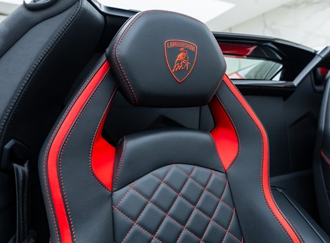 Lamborghini Aventador S LP 740-4 ROADSTER 18