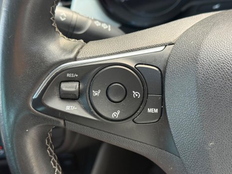 Vauxhall Crossland X 1.2 Griffin Euro 6 (s/s) 5dr 19