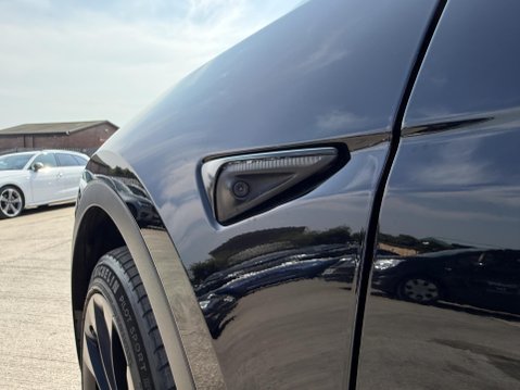Tesla Model Y (Dual Motor) Long Range SUV 5dr Electric Auto 4WDE (384 bhp) 46