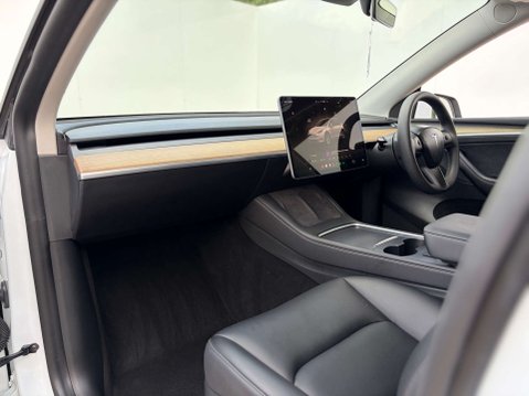 Tesla Model Y ModeL Y Long Range AWD 4WD 5dr 71