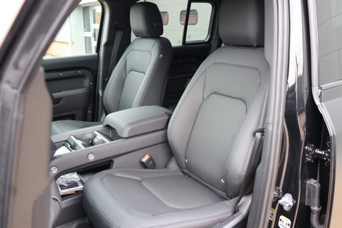 Land Rover Defender 110 2026 HARD TOP D250 X-DYNAMIC  PPF WORLD TOUR REAR SEATS HUGE SPEND  21