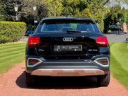 Audi Q2 TFSI SPORT 8