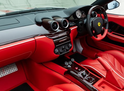 Ferrari 599 SA Aperta 21