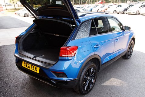 Volkswagen T-Roc BLACK EDITION TSI EVO DSG 38