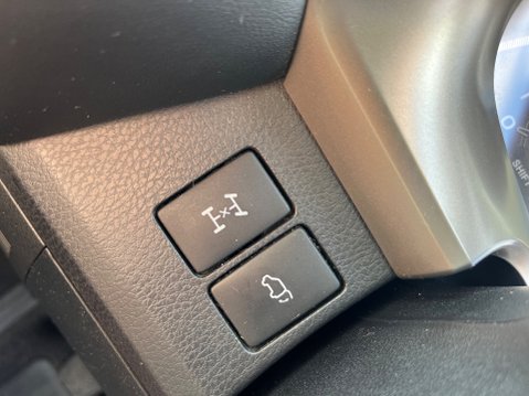 Toyota Rav 4 D-4D INVINCIBLE 28