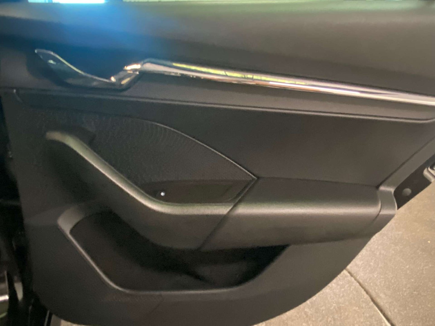 2024 Skoda Octavia — image 28