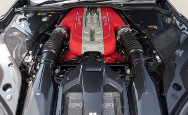 Ferrari 812 Superfast 34