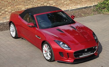 Jaguar F-Type V6 S Convertible 3