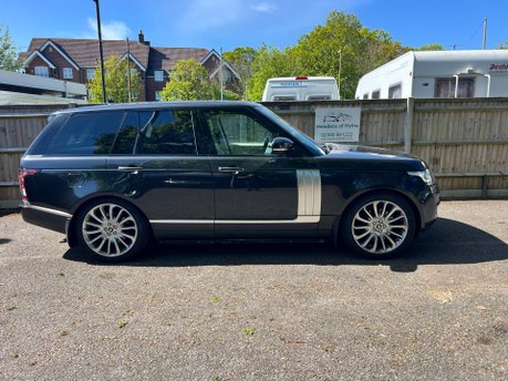 Land Rover Range Rover 4.4 SDV8 AUTOBIOGRAPHY AUTOMATIC 5Dr 3