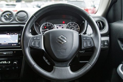 Suzuki Vitara KURO 21