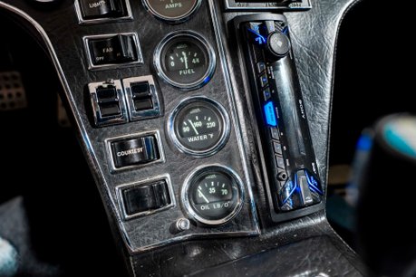 De Tomaso Pantera L. HUGE HISTORY PORTFOLIO. IMMACULATE EXAMPLE. 21