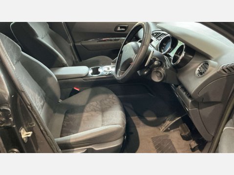 Peugeot 3008 1.6 e-HDi Active SUV 5dr Diesel EGC Euro 5 (s/s) (115 ps) 8