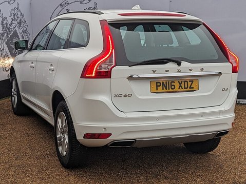 Volvo XC60 D4 SE 7
