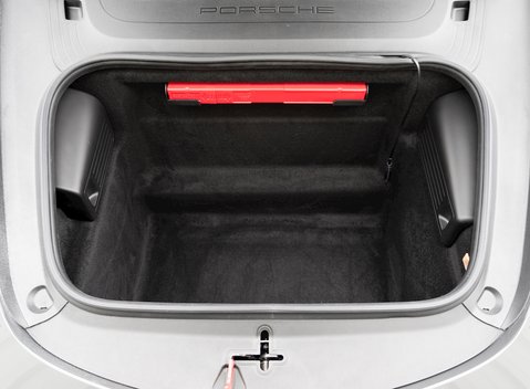 Porsche 911 (991) 50th Anniversary Edition 32
